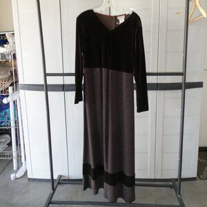 Coldwater Creek Size 14 Long Sleeve V-neck Brown Dress